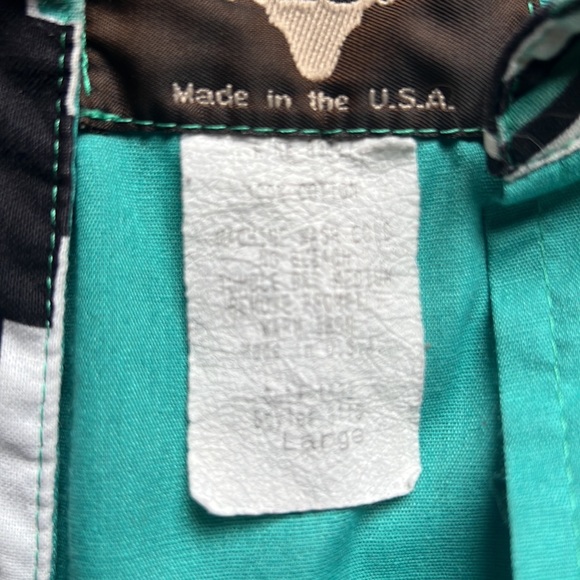 Vintage Southwestern-Style Men’s Button-Up - Picture 4 of 5